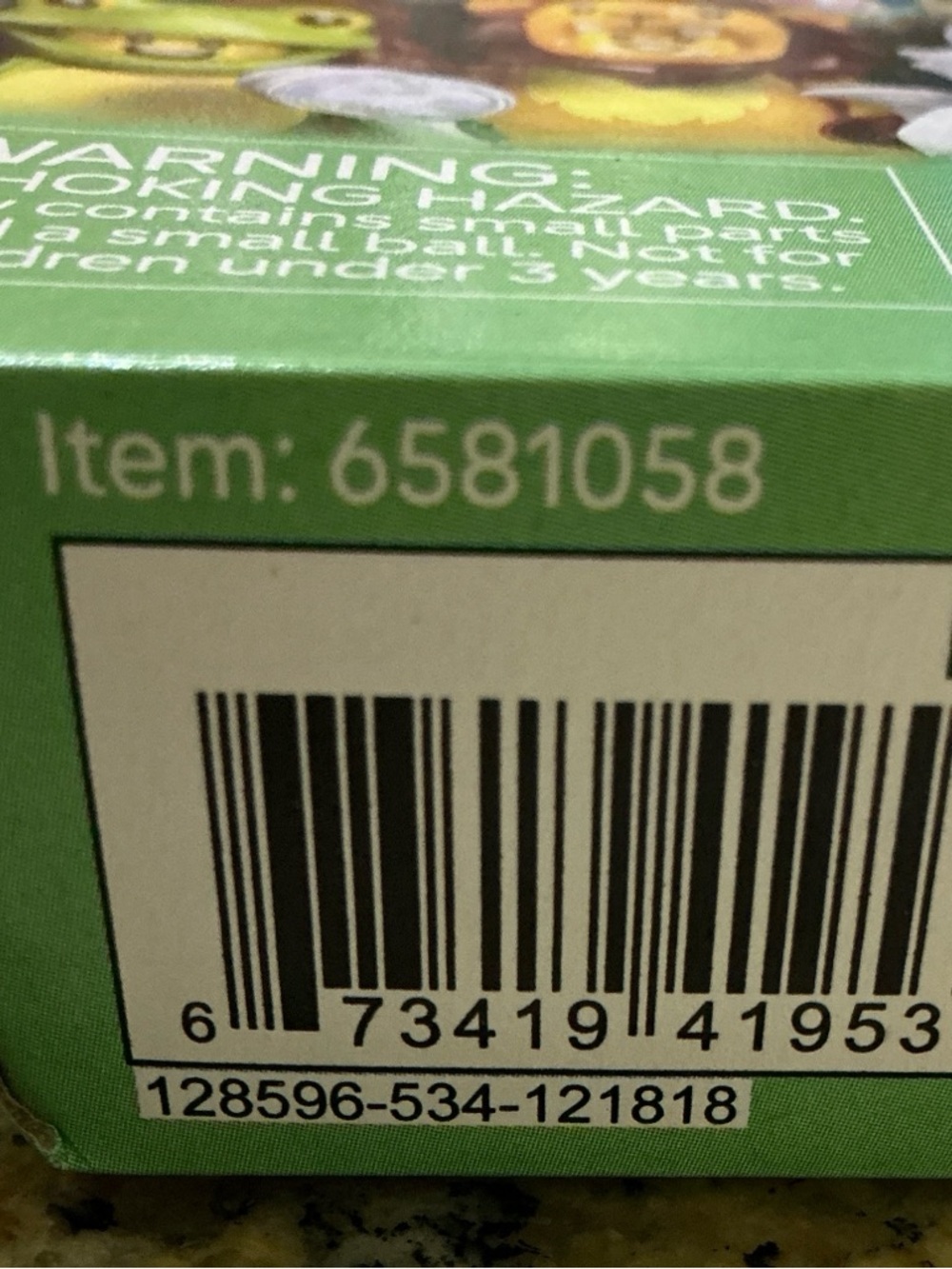 LEGO Minifigures Series 28 Pack - The Parrot - Picture 4 of 4